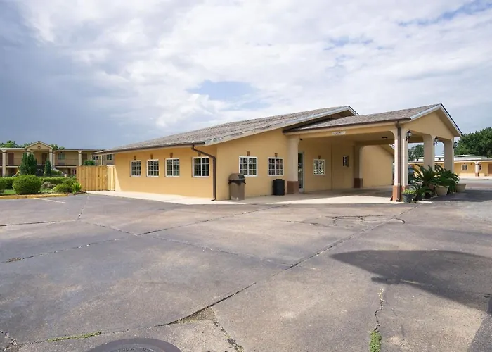 Best Accommodations Near Miami International Airport