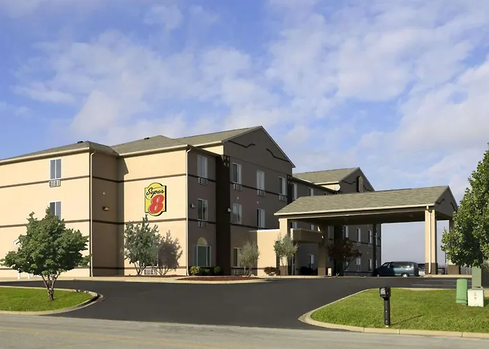 Top Hotels in Corydon Indiana