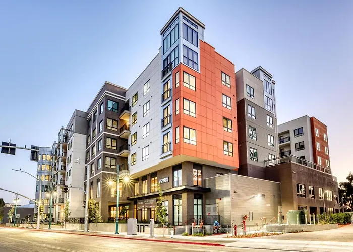 Best Hotels in Emeryville CA