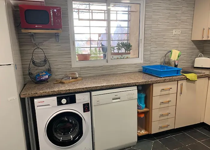 Mejores hoteles en Sax para una estancia inolvidable