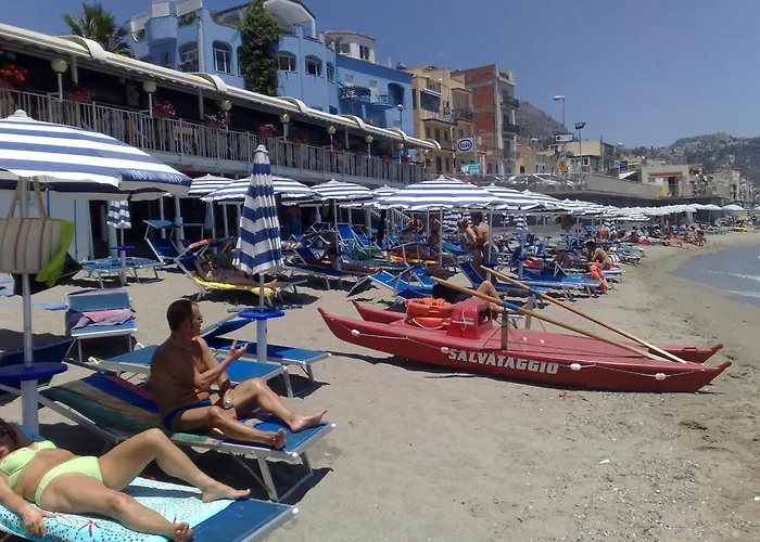 Splendidi Hotel sulla Spiaggia a Giardini Naxos