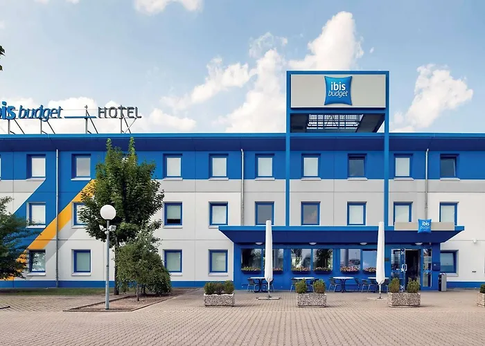 Hotel nähe Rennbahn Hoppegarten: Komfortable Übernachtungsmöglichkeiten in der Nähe des Pferderennens